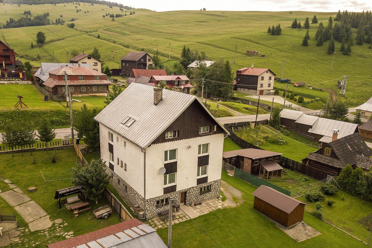 Guesthouse Cyprian Zdiar Bagian luar foto